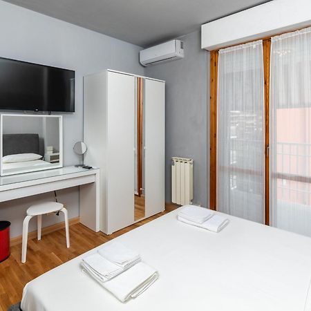 Apartment Forum V Assago Eksteriør bilde